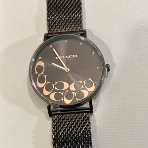 Coach Perry Watch With 36mm Gunmetal Grey Face & Gunmetal Grey MeshBracelet